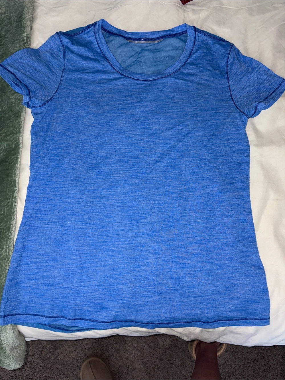 Lululemon Mesh Blue Short-Sleeve Performance Tee
